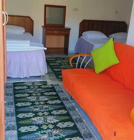 Gulcan Bed & Breakfast Datça