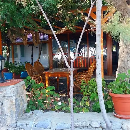 Gulcan Bed & Breakfast Datça